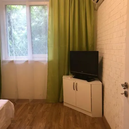 Апартамент Cozy Julia's Place *
